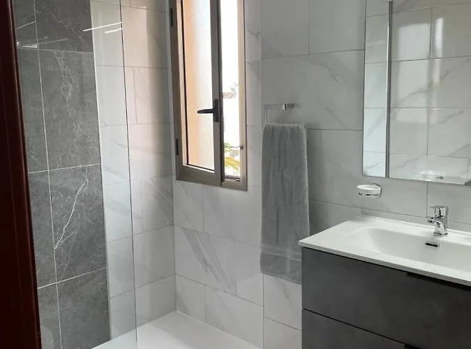 Апартаменты Esquinzo Pool &